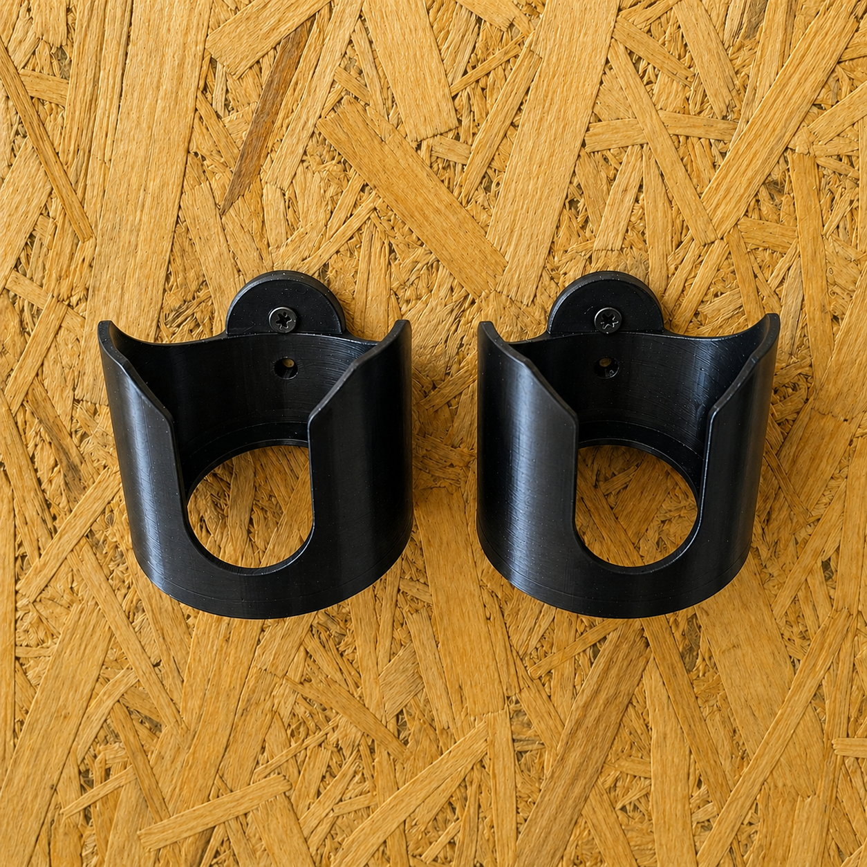 Suport de Perete pentru Spray-uri de Vopsit, Printat 3D – Organizator pentru Atelier